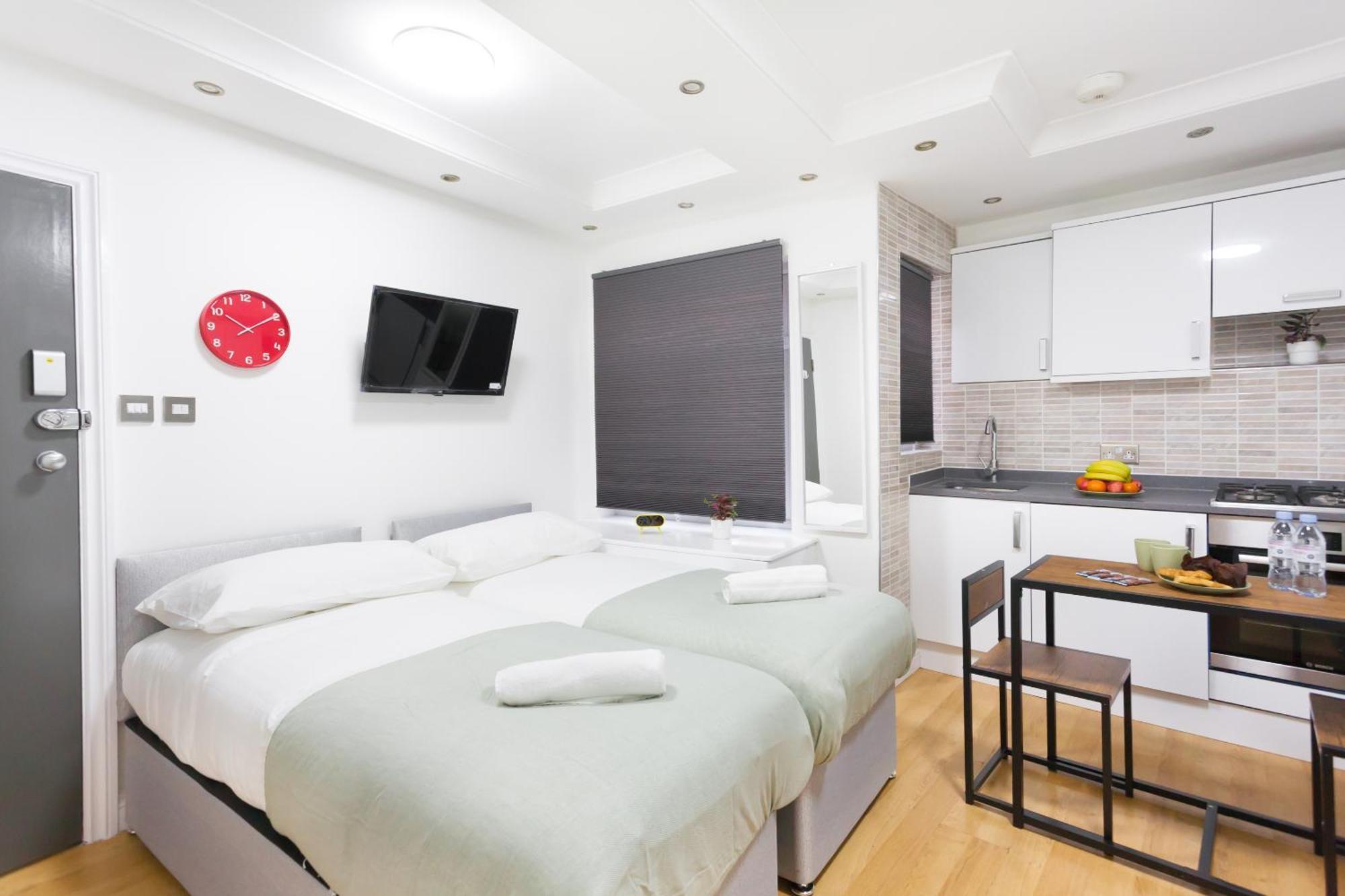 Eurostar Budget - Next To Kings Cross & Eurostar Train Station 3* Londen